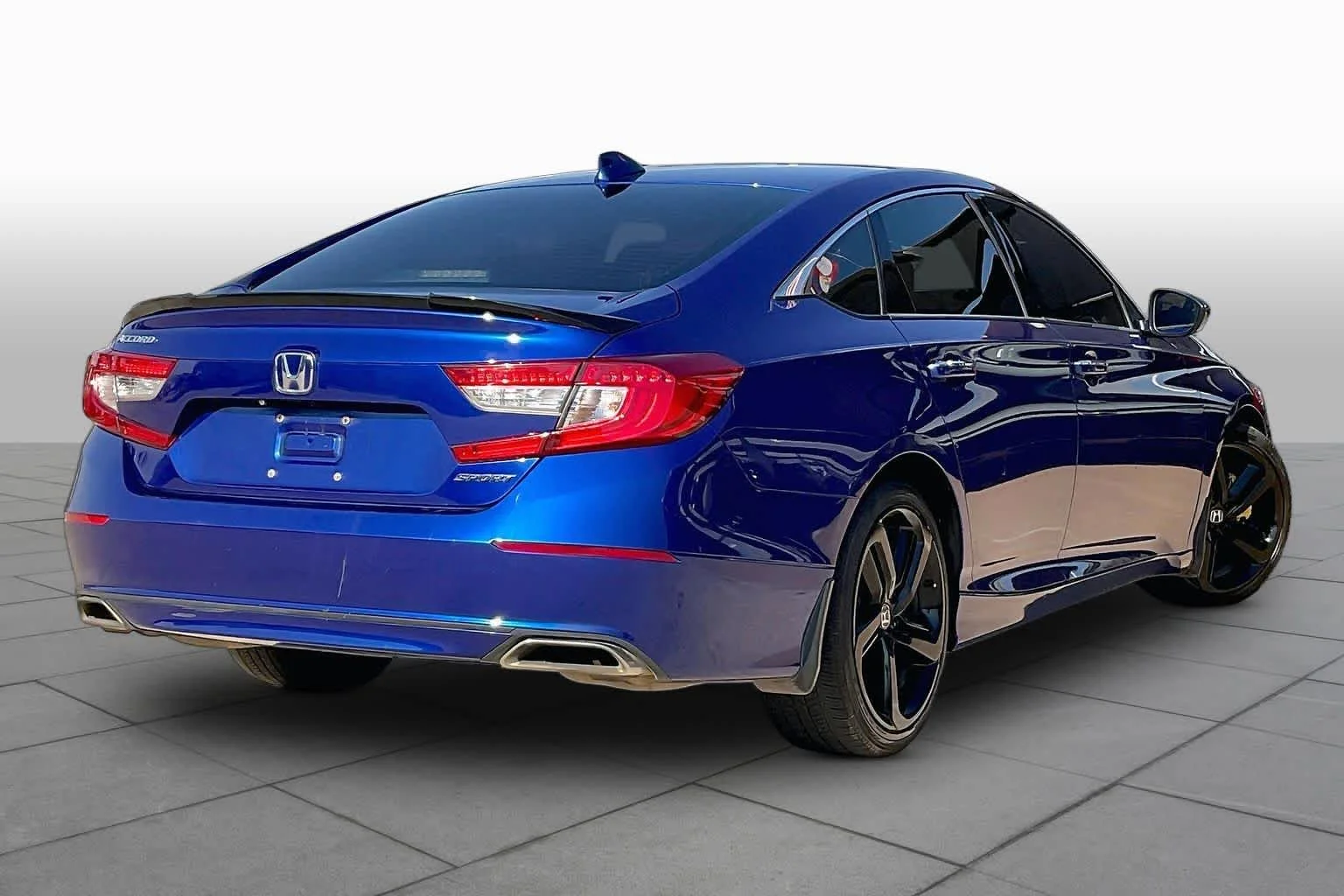 Used 2018 Still Night Pearl Honda Sport 1.5T image 13