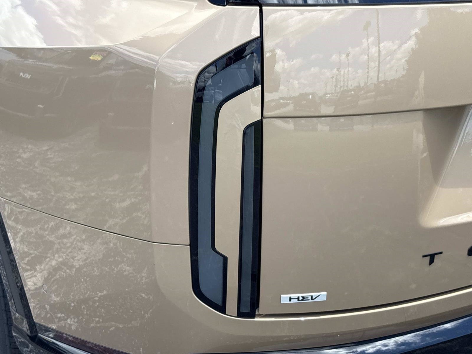 New 2027 Terrain Brown Kia X-LINE SX image 35