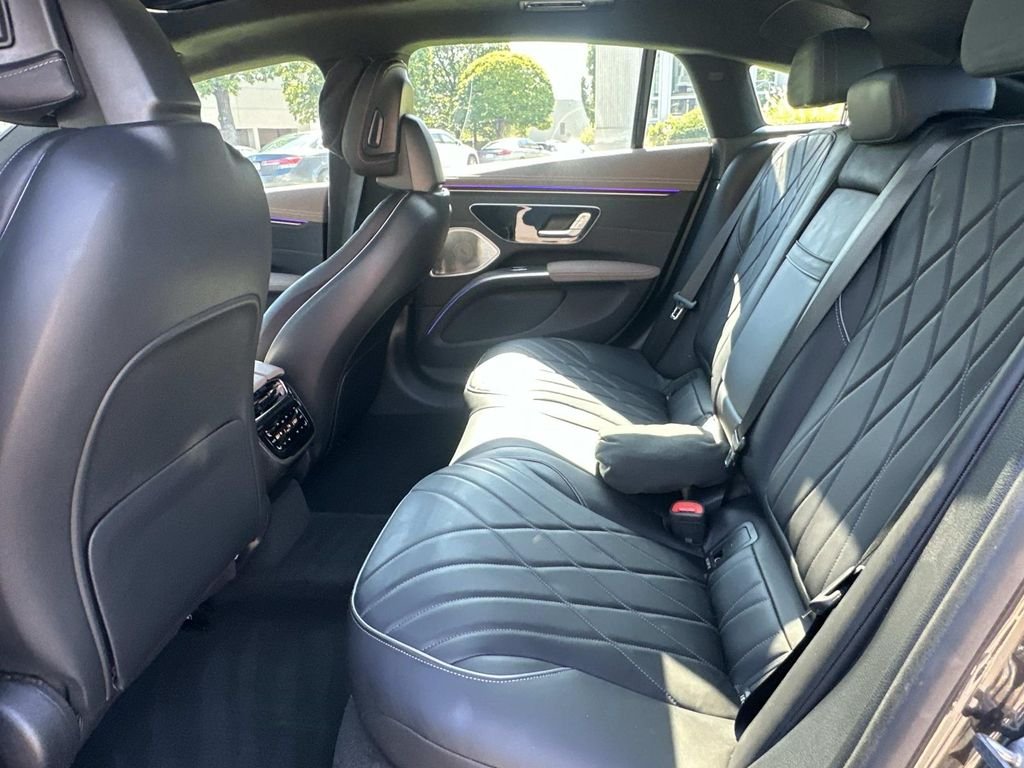 Certified Used 2023 Graphite Gray Metallic Mercedes-Benz 580 image 14