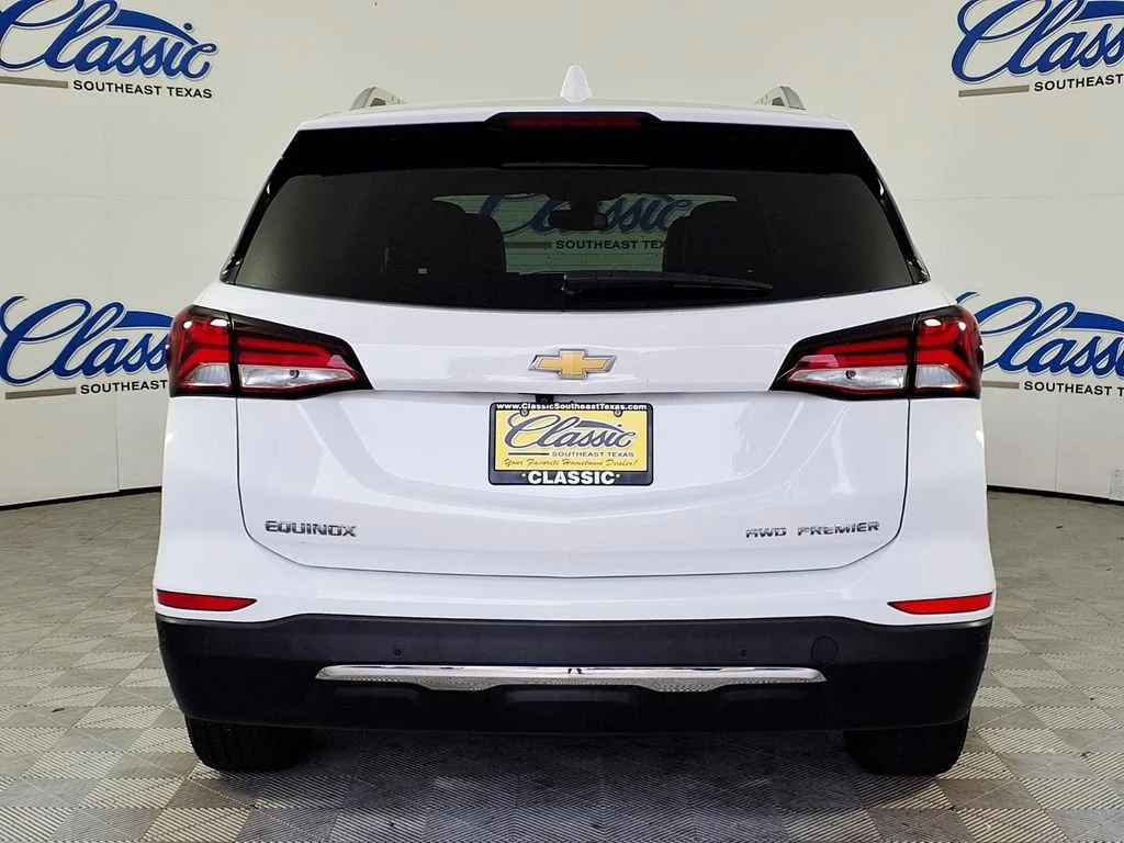 Used 2023 Summit White Chevrolet Premier image 4