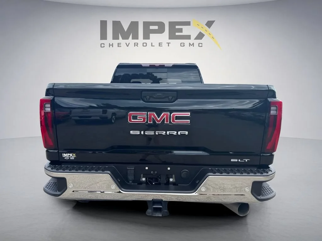 Used 2026 Onyx Black GMC SLT image 4