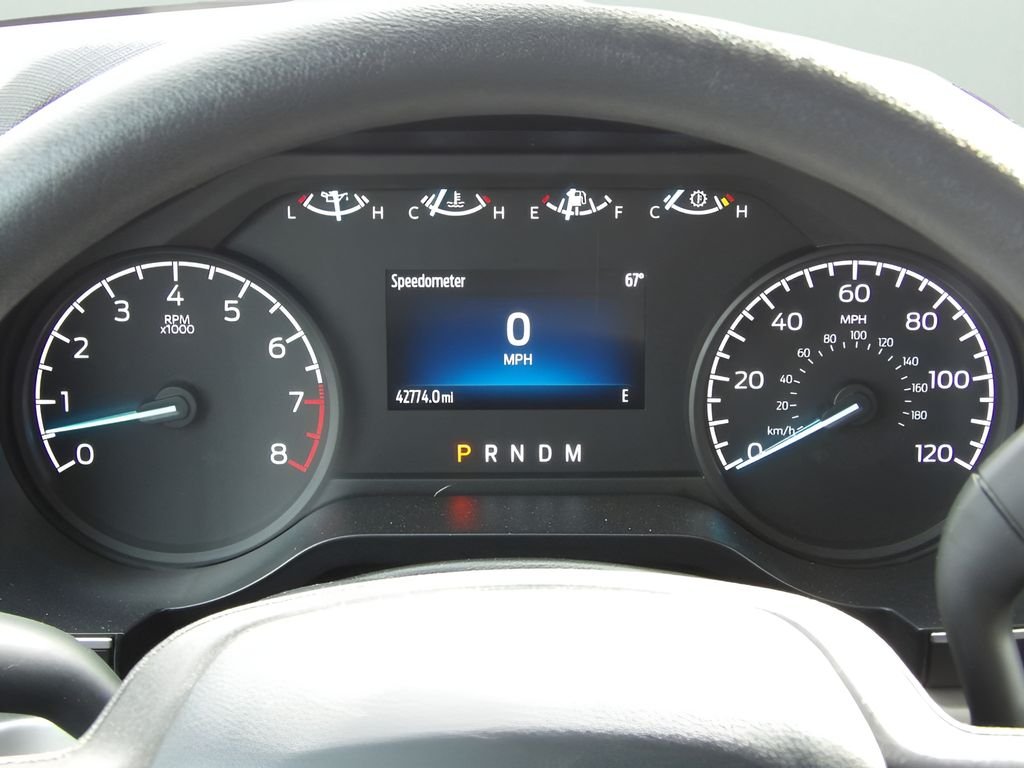 Used 2023 Oxford White Ford XLT image 22