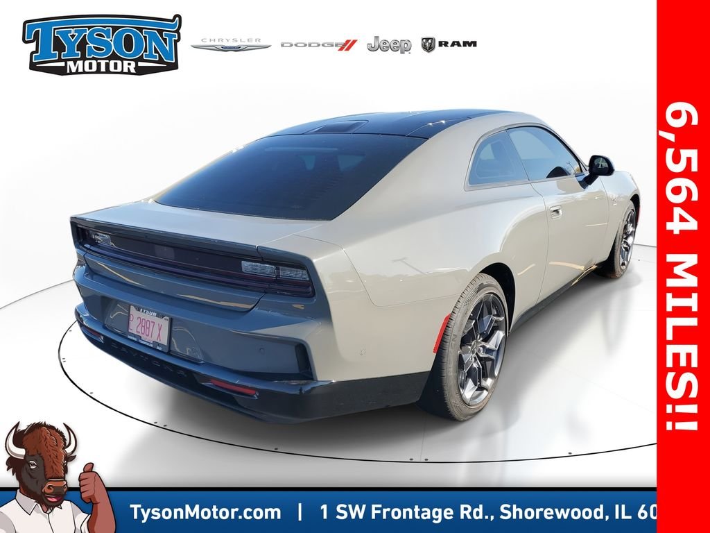 2025 Dodge Charger Daytona R/T - Photo 3