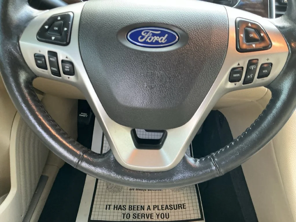 Used 2016 Black Ford Limited image 24
