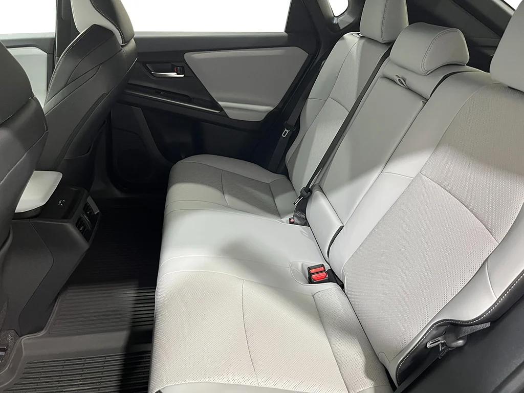 2026 Subaru Solterra Premium - Photo 20