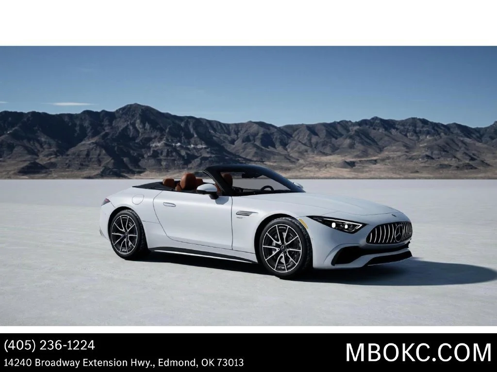New 2027 MANUFAKTUR Moonlight White Metallic Mercedes-Benz AMG® SL 43 Roadster image 57