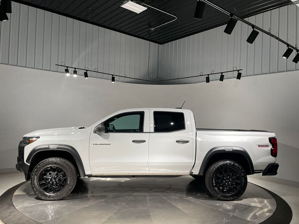 Used 2023 White Chevrolet Trail Boss image 14