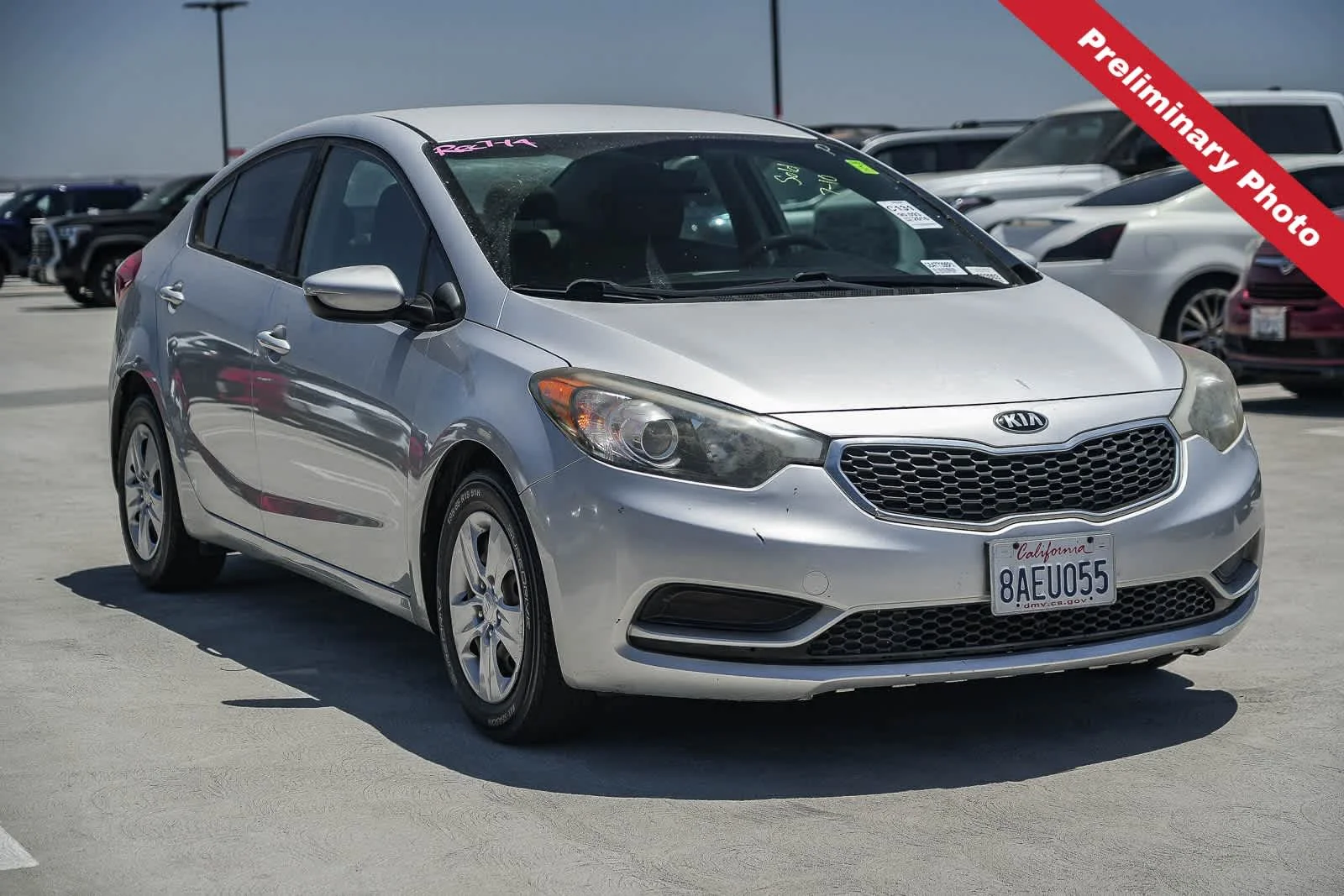 Used 2016 Silky Silver Kia LX image 5