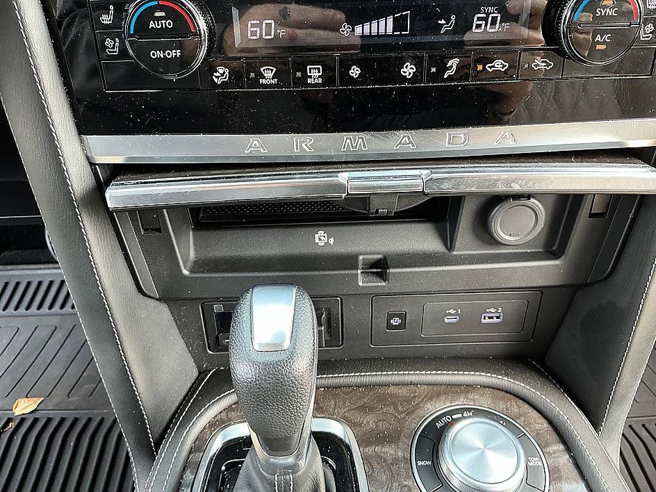 Used 2023 Aspen White Tricoat Nissan Platinum image 20