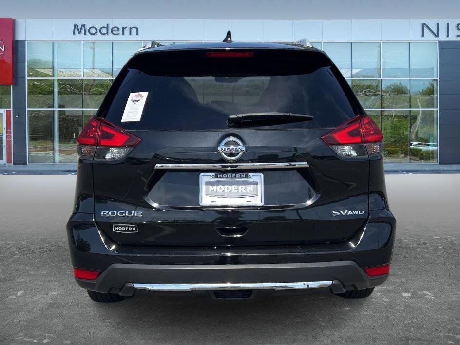 Used 2018 Caspian Blue Nissan SV image 6