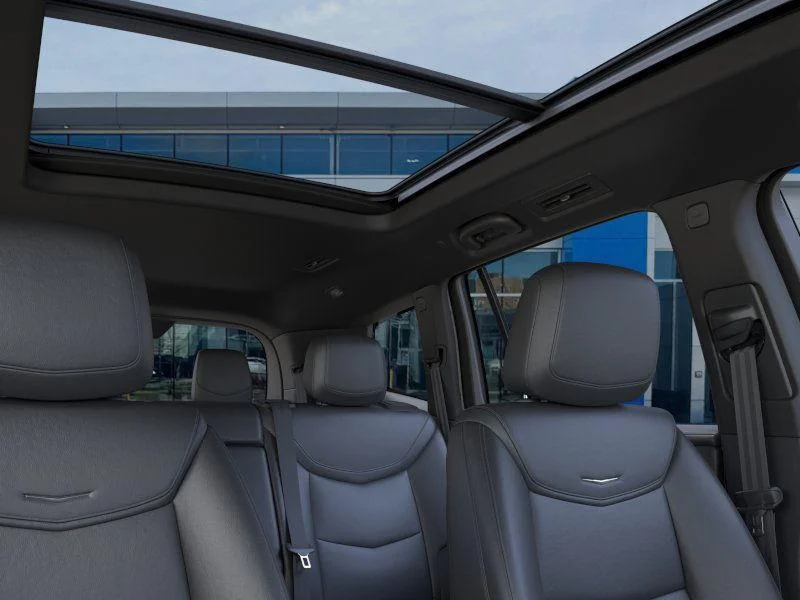 Used 2025  Cadillac Luxury image 24