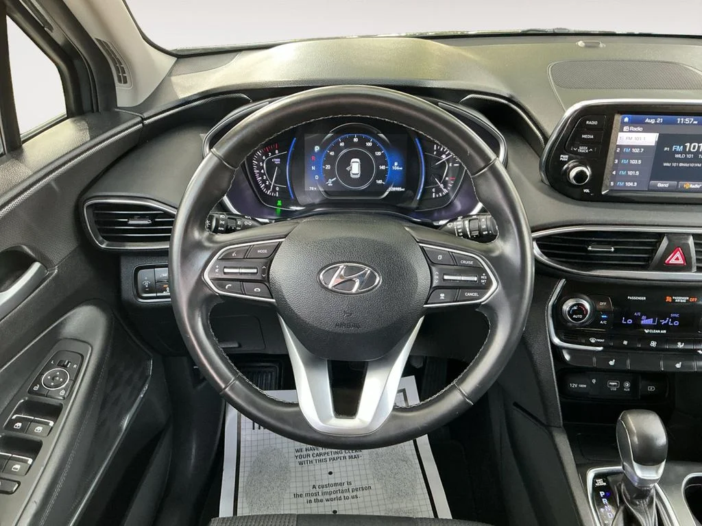 Used 2020 Green Hyundai SEL image 17