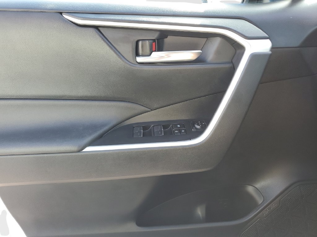 Used 2023 White Toyota Woodland Edition image 18