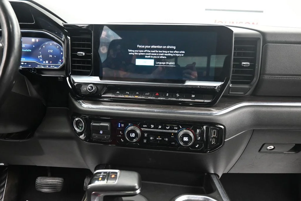 Used 2023 White Chevrolet LTZ image 22