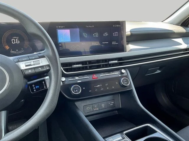 Used 2025 Blue Hyundai SEL image 11