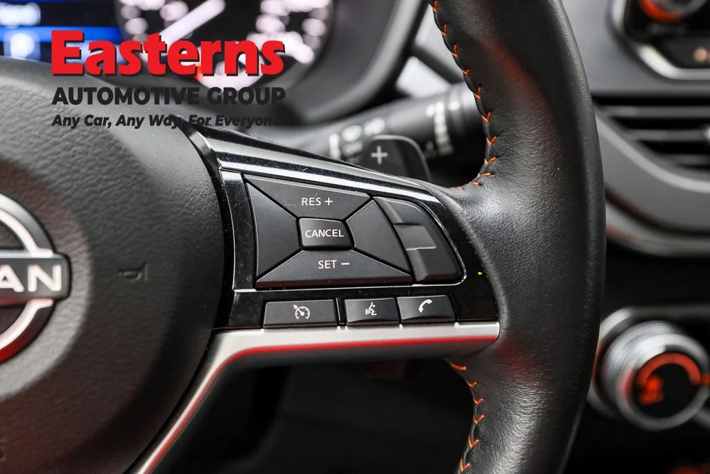Used 2024 Silver Nissan 2.5 SR image 16