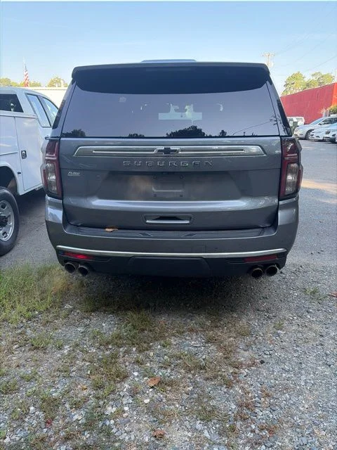 Used 2021 Gray Chevrolet High Country image 9