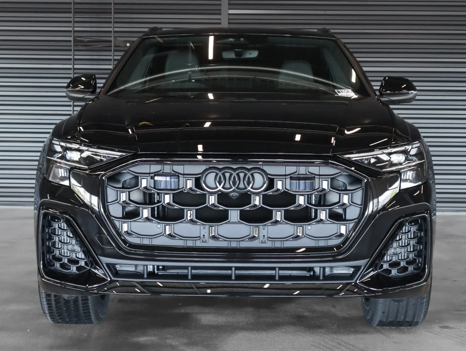 2027 Audi Q8 Premium - Photo 10