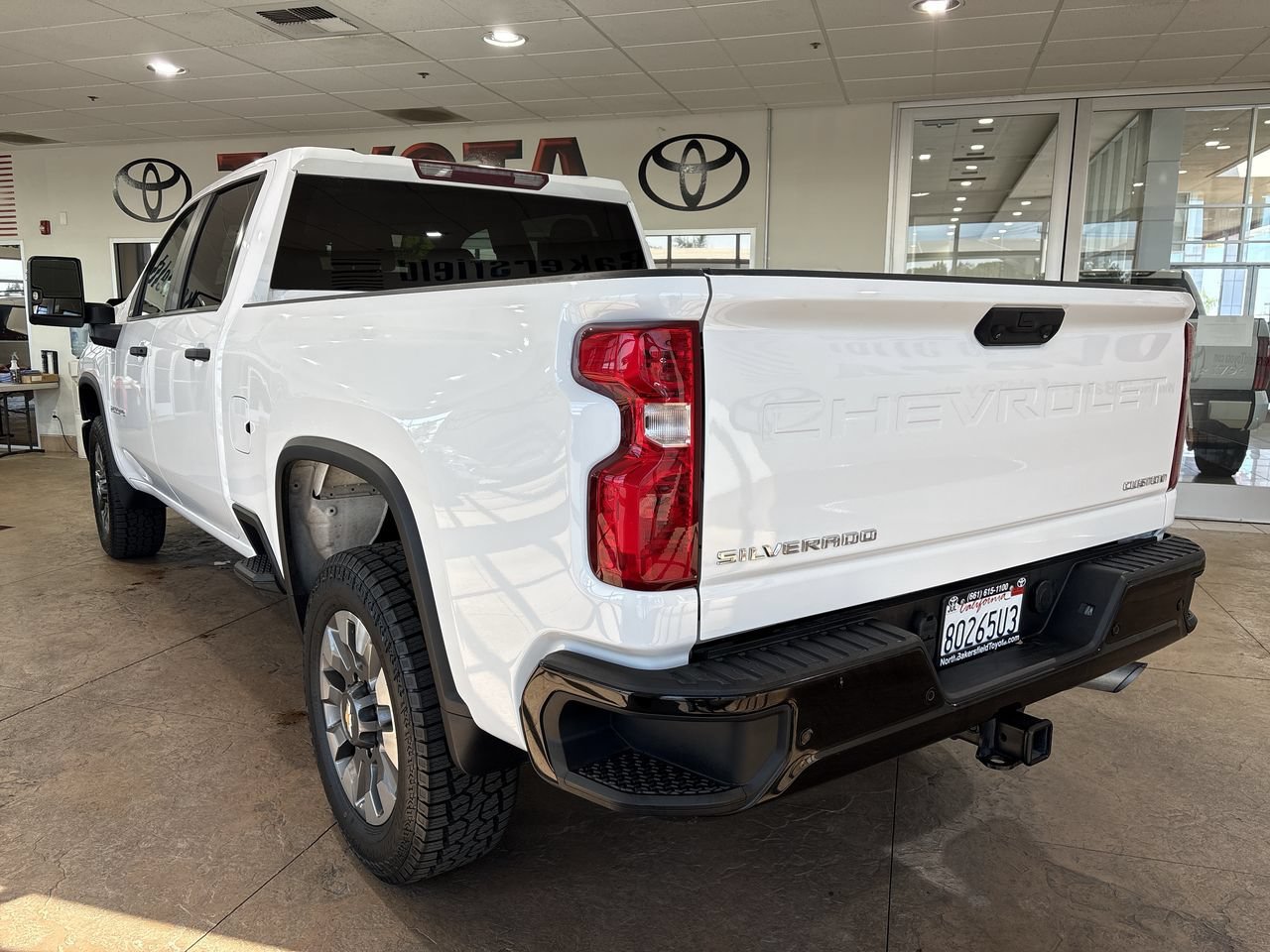 2024 Chevrolet Silverado 2500HD Custom - Photo 8