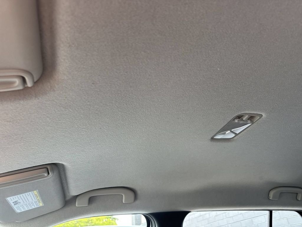 Used 2018 Silver Nissan SV image 13