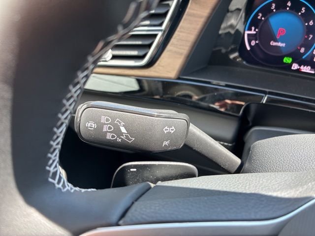 New 2026 Avocado Green Volkswagen 2.0T SE w/Technology image 13