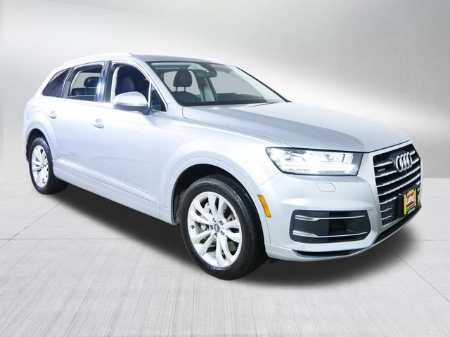 2019 Audi Q7 Premium Plus