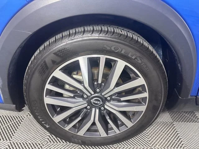 Used 2022  Nissan SR image 30