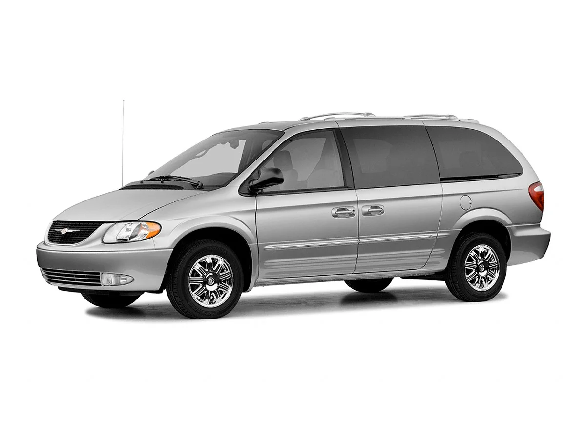 Used 2004  Chrysler Limited image 1
