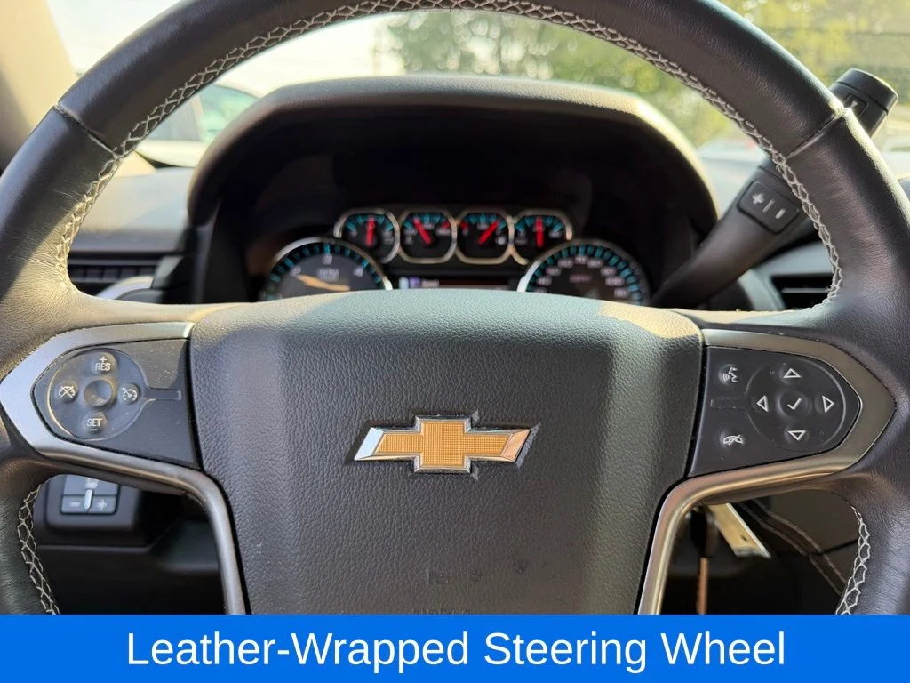 Used 2017 Silver Chevrolet LS image 32