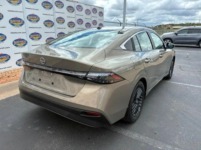 New 2026 Imperial Bronze Nissan SV image 4