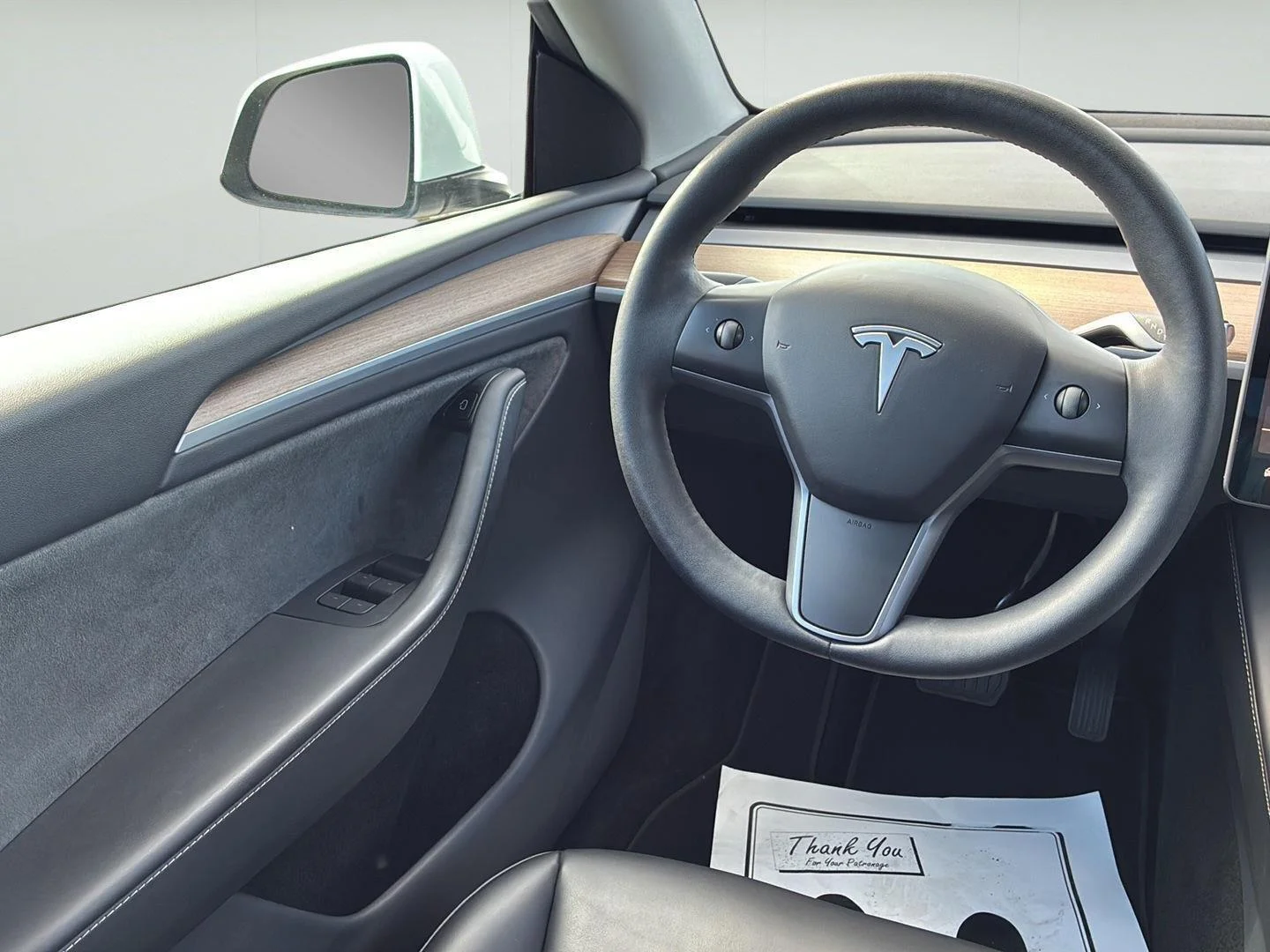 Used 2023  Tesla Long Range image 15