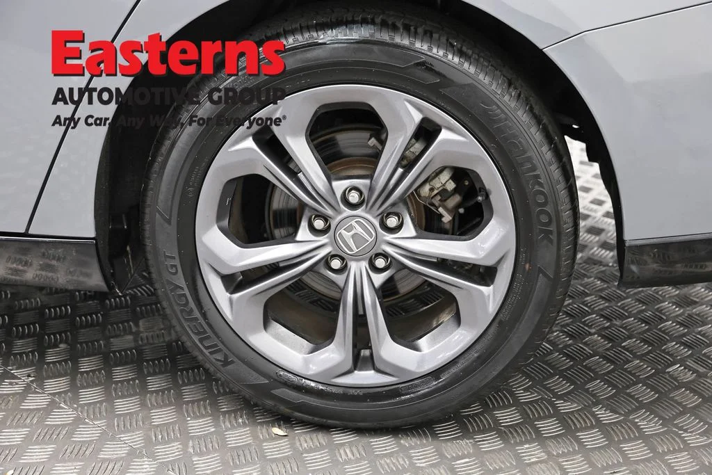 Used 2024 Gray Honda EX-L image 33
