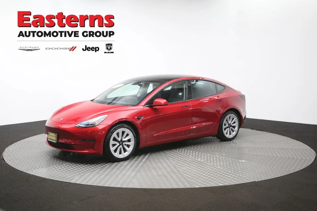 Used 2021 Red Tesla Standard Range Plus image 49