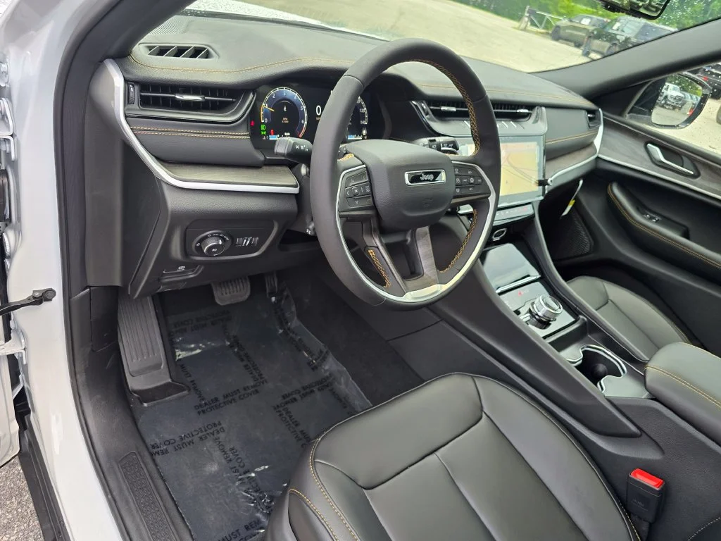 New 2026 White Jeep 85th Anniversary Edition image 25