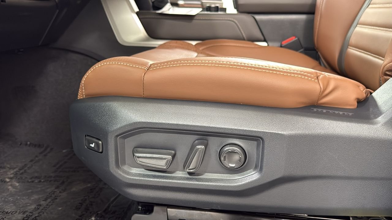 2026 Toyota Tundra 1794 Edition - Photo 14