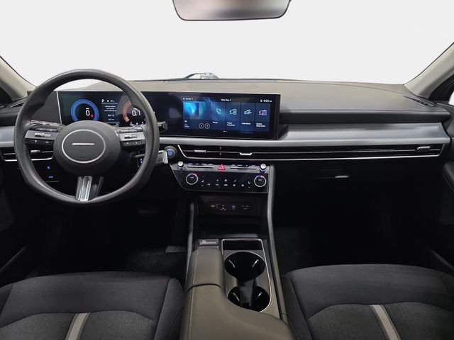 Used 2024 Red Hyundai SEL image 10
