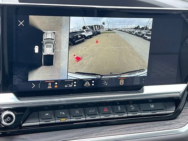 2026 GMC Sierra 1500 SLT - Photo 9