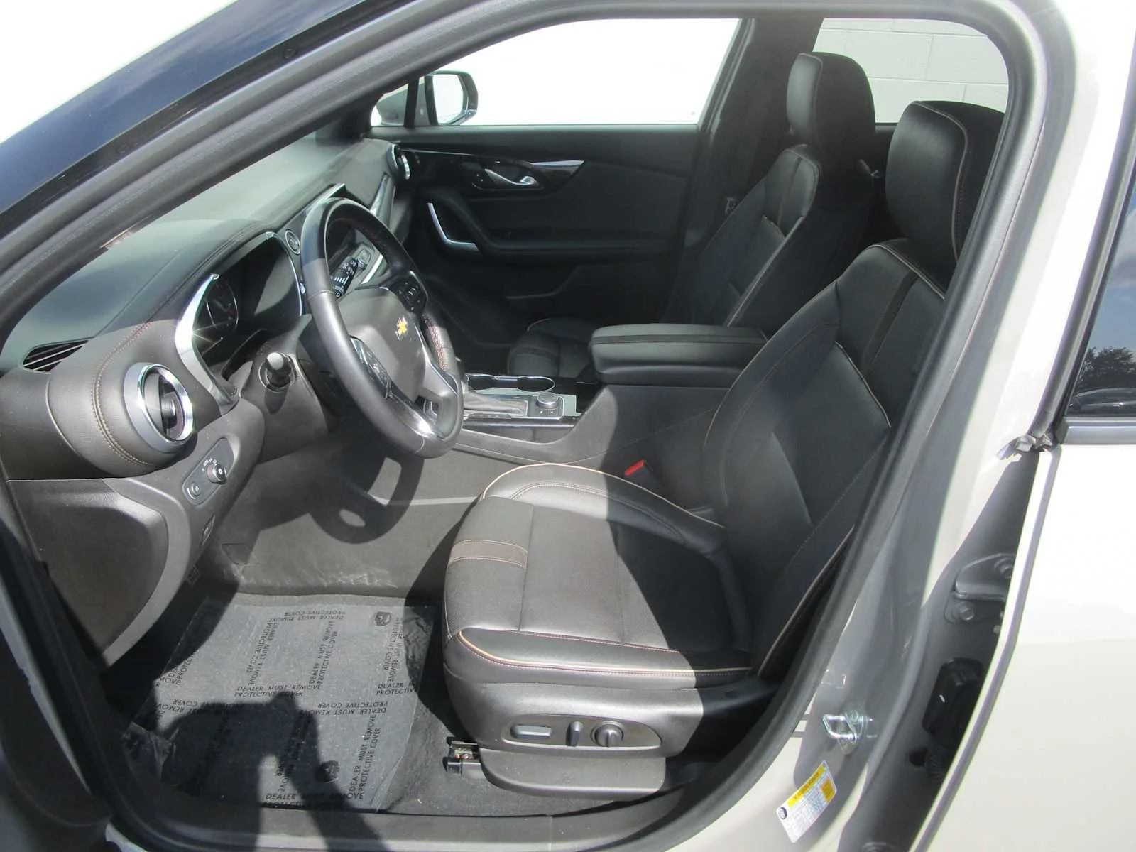 Certified Used 2022 Pewter Metallic Chevrolet Premier image 12