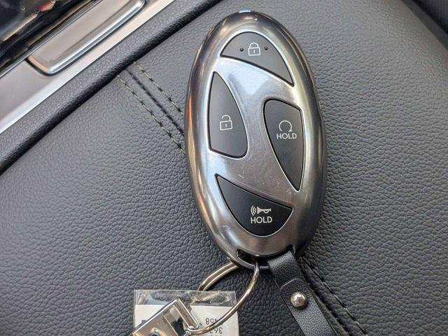 New 2026 Silver Hyundai SEL FWD image 34