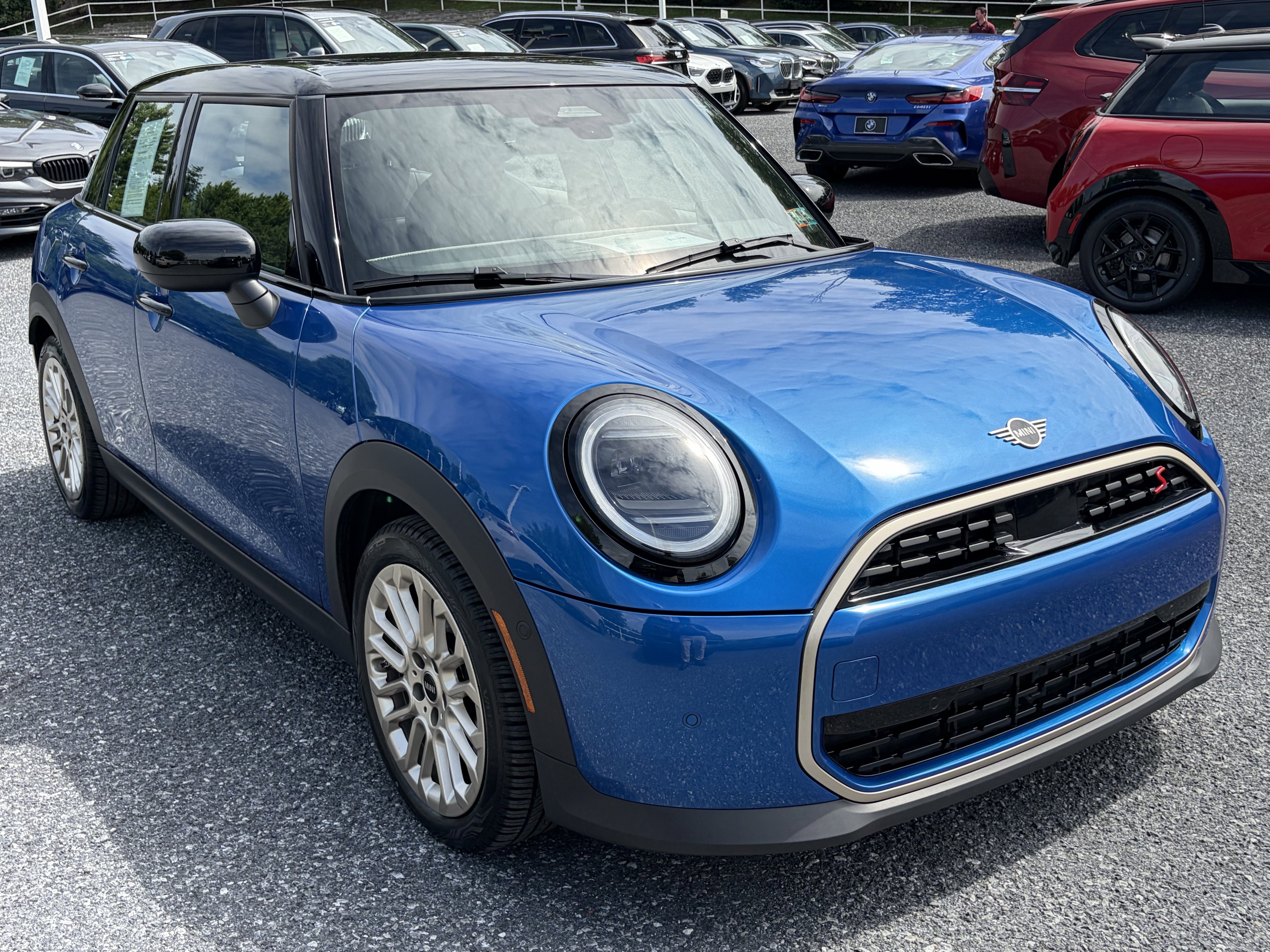 Certified Used 2025 ICY SUNSHINE BLUE MINI  image 3