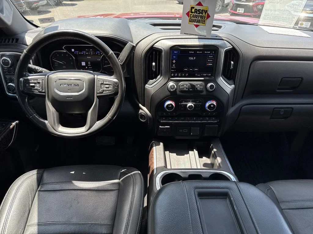 Used 2021 Red GMC Denali image 25