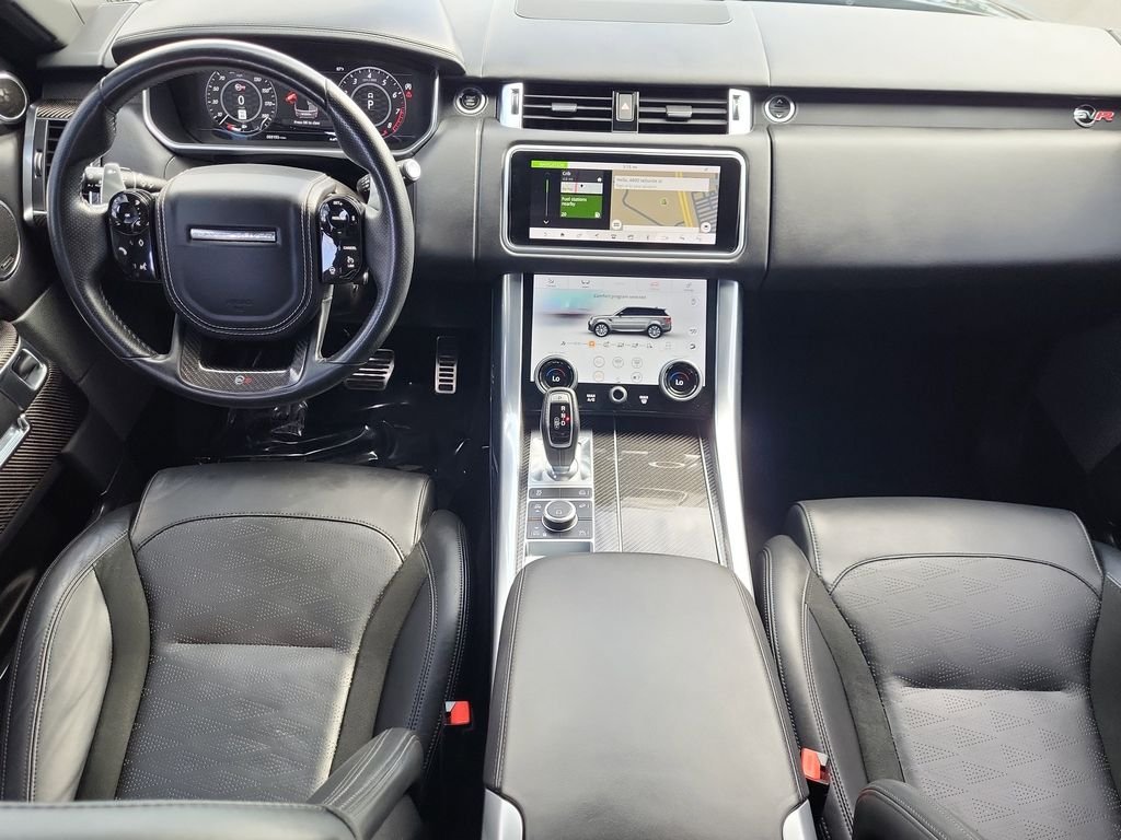 Used 2020  Land Rover SVR image 12