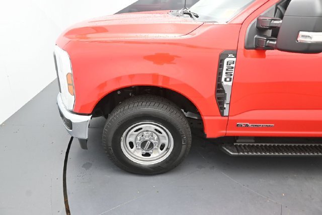 2026 Ford F-250 Super Duty XL - Photo 9