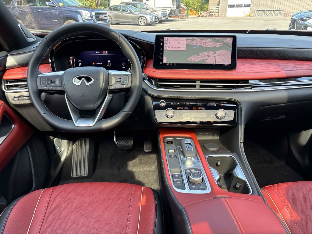 New 2027 Red INFINITI AUTOGRAPH image 9