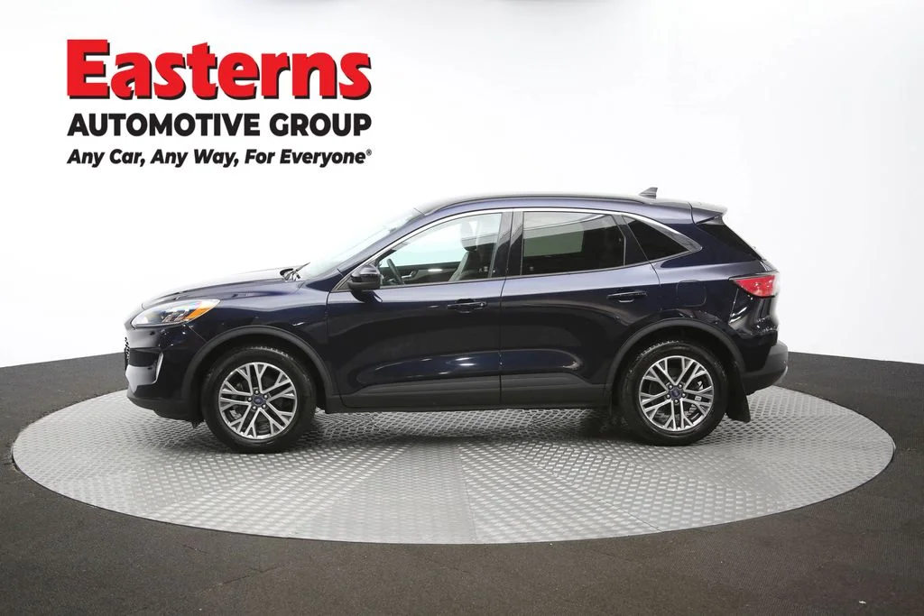 Used 2021 Blue Ford SEL image 57