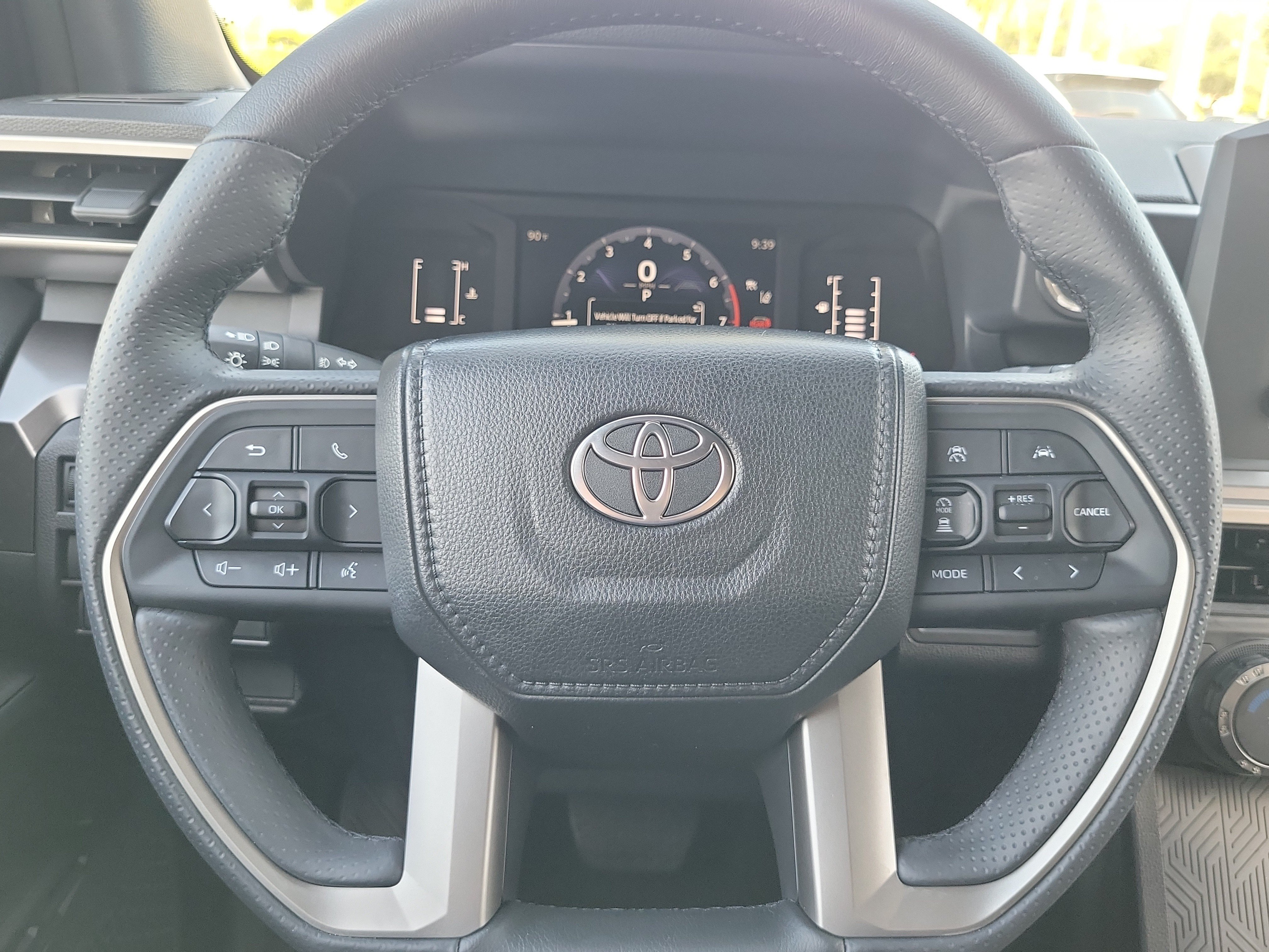 Used 2025 Ice Toyota SR5 image 19