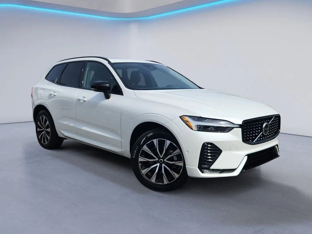 Used 2025 Crystal White Metallic Volvo Plus image 2