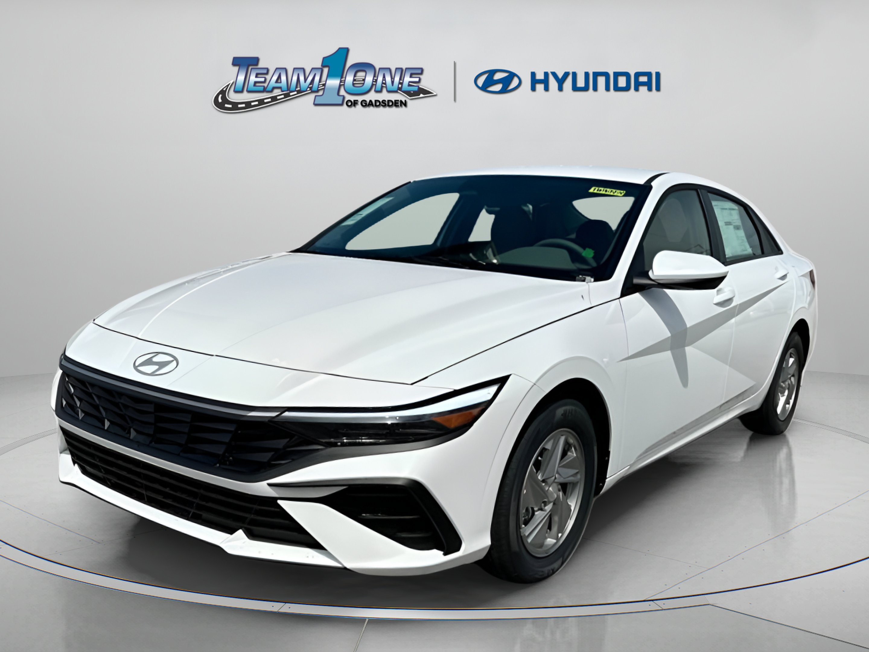 New 2026 Serenity White Hyundai SE image 5