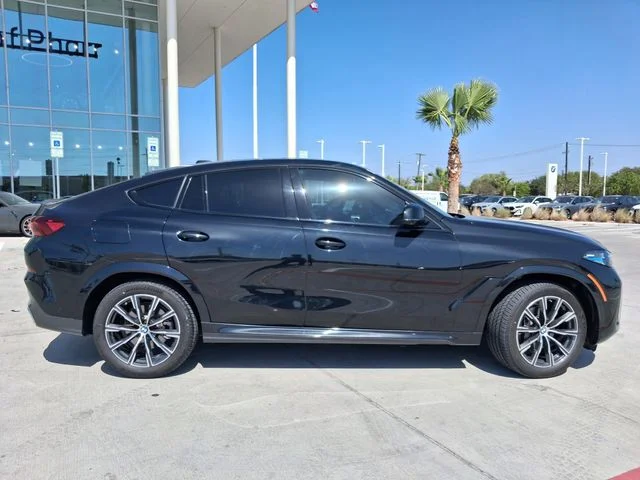 2025 BMW X6 40i - Photo 8