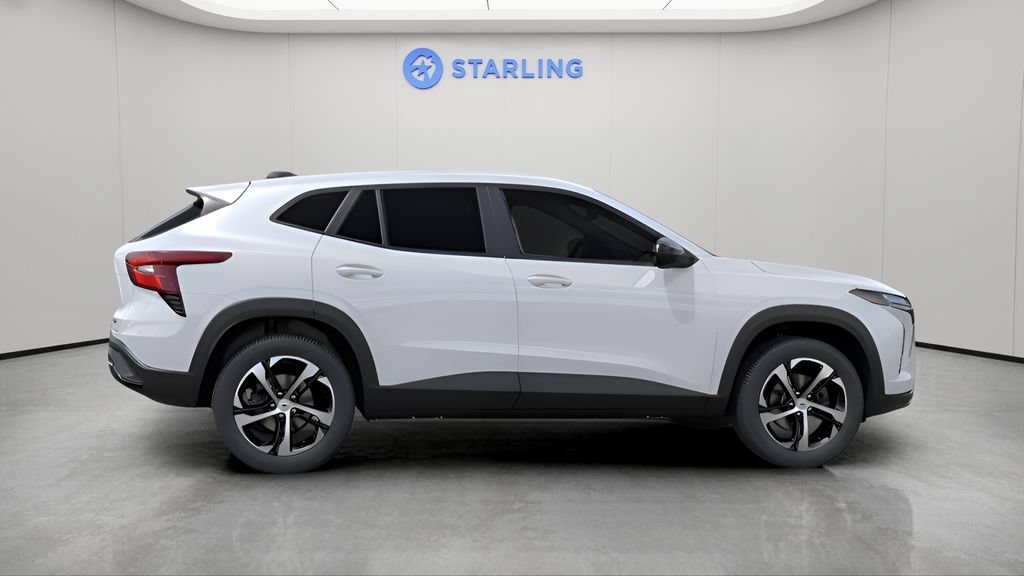 New 2026 Summit White Chevrolet 1RS image 6